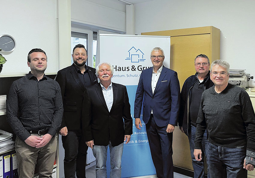 Gruppenbild: Treffen mit Oberbürgermeister